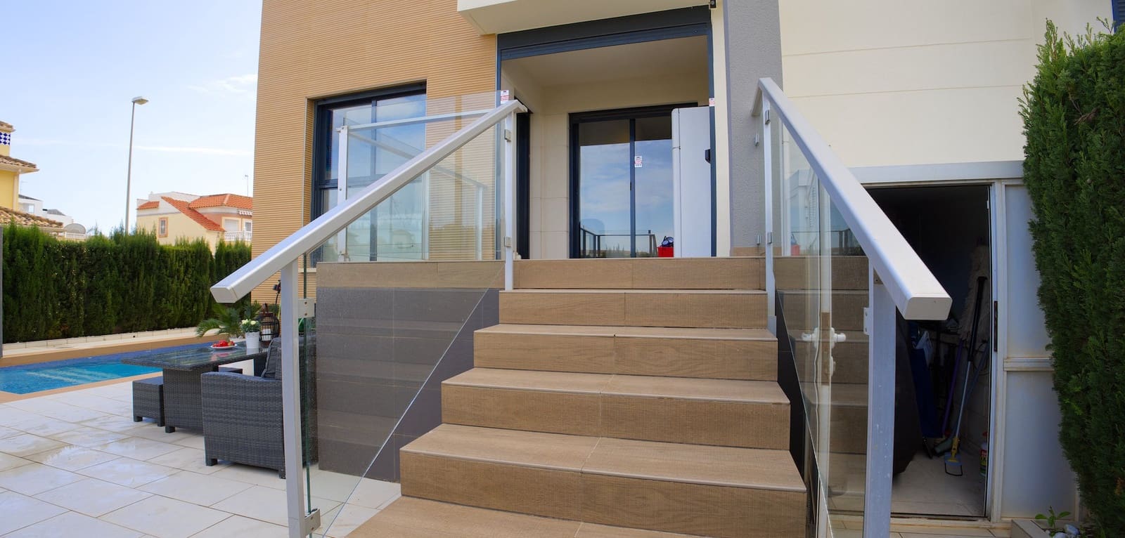 3 sovrum Hus till salu i La Zenia med pool - 590 000 € (Ref: 9788785)