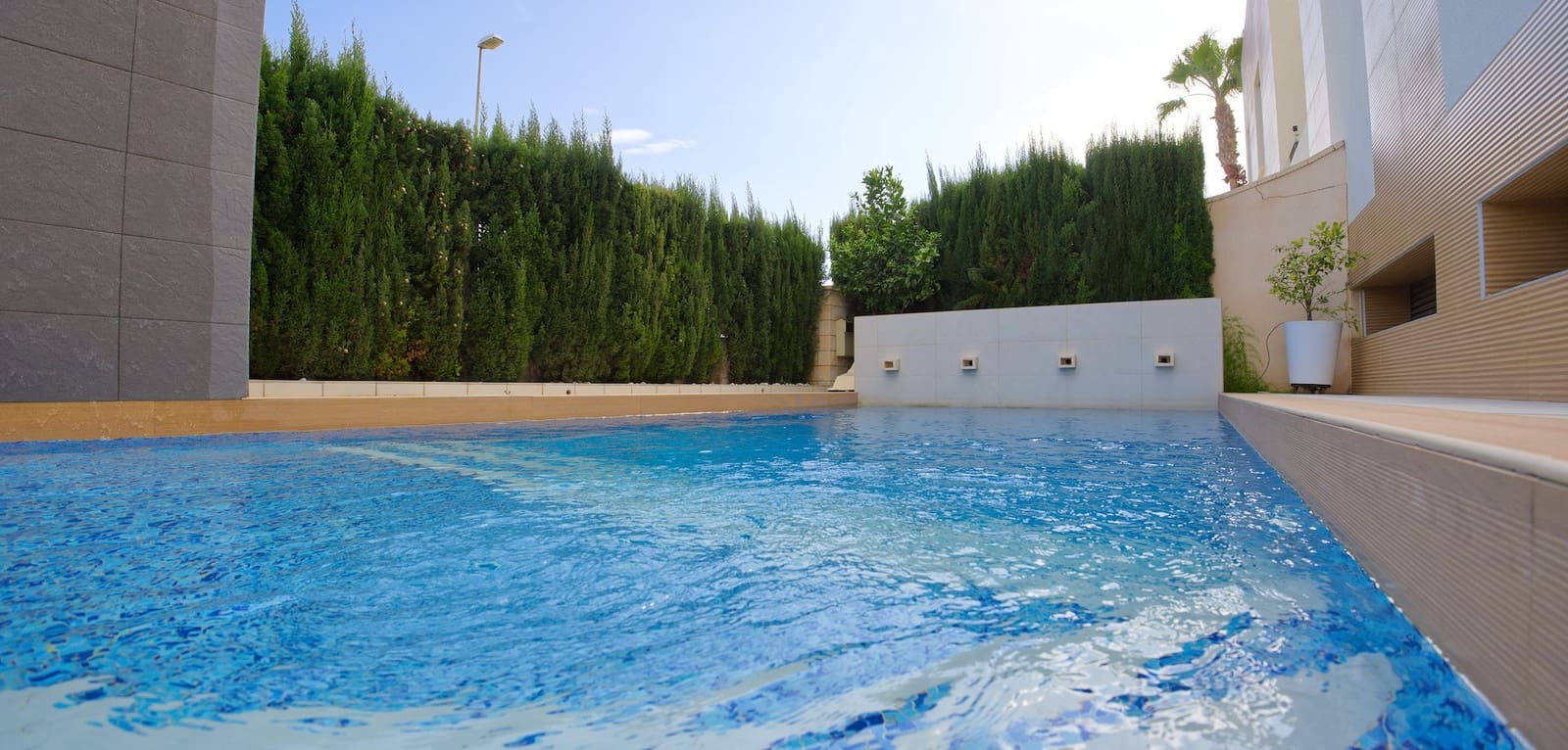 3 sovrum Hus till salu i La Zenia med pool - 590 000 € (Ref: 9788785)