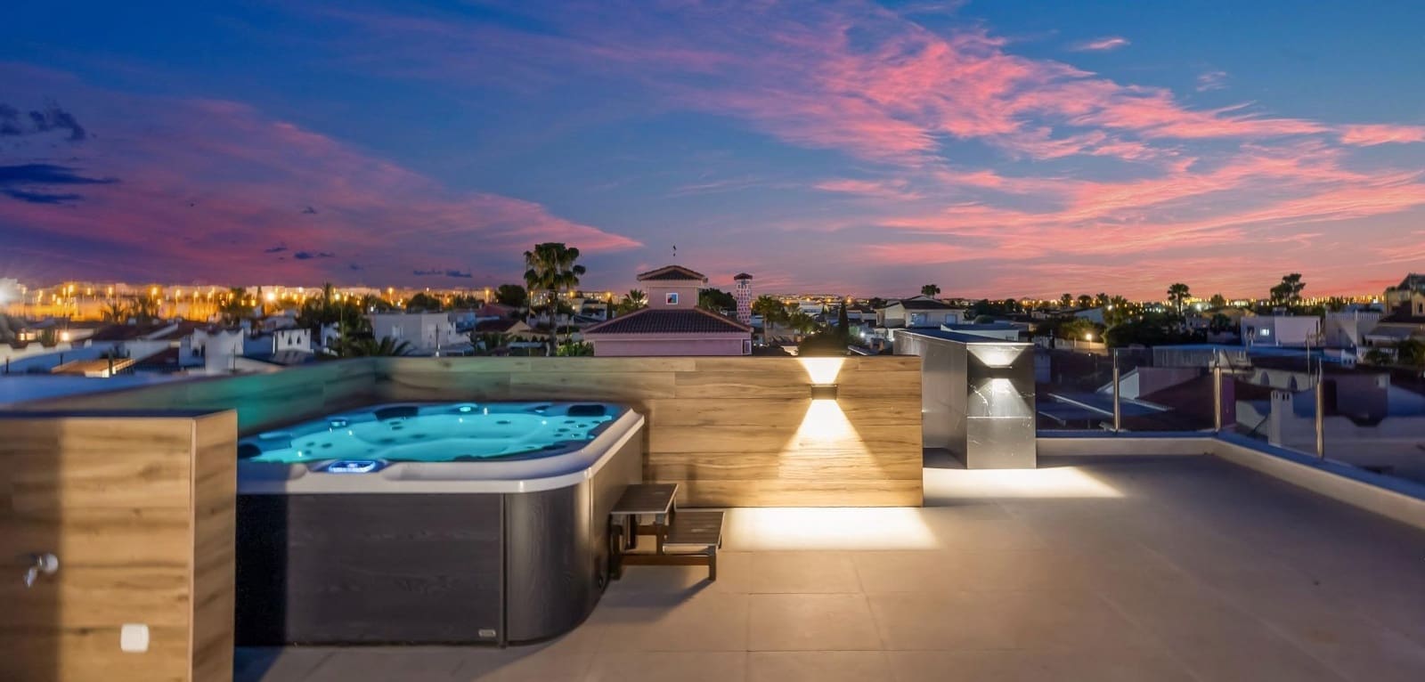 3 camera da letto Villa in vendita in Torrevieja con piscina - 639.000 € (Rif: 9793483)