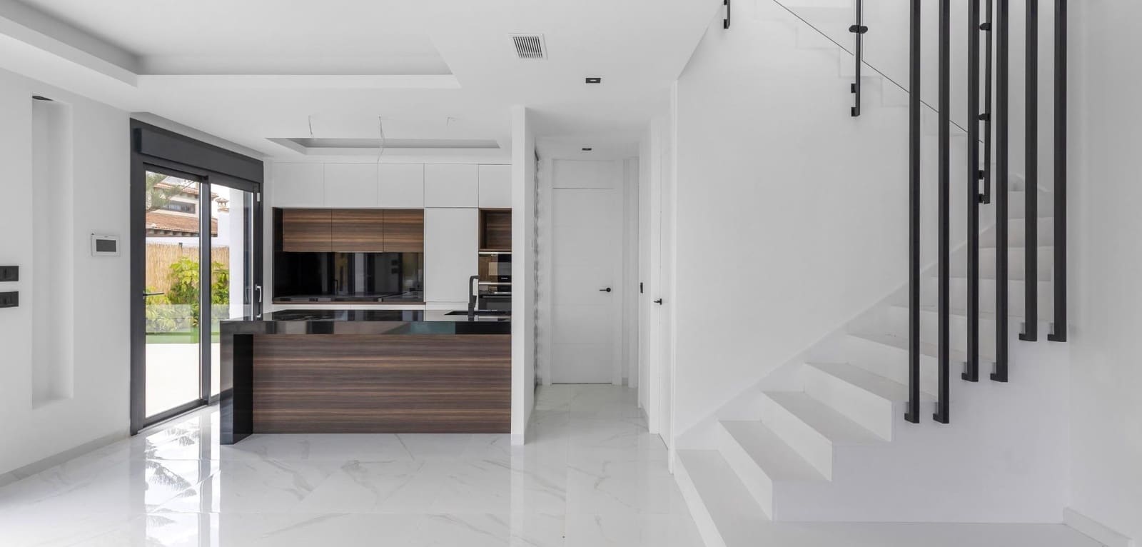 3 camera da letto Villa in vendita in Torrevieja con piscina - 639.000 € (Rif: 9793483)