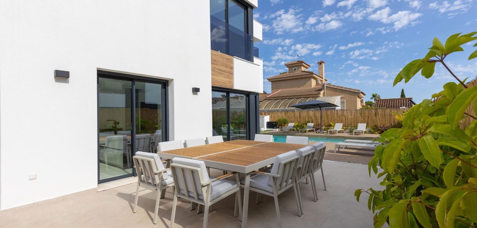 3 camera da letto Villa in vendita in Torrevieja con piscina - 639.000 € (Rif: 9793483)