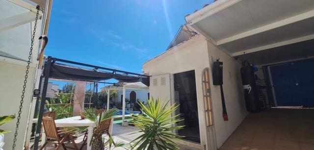 3 soveværelse Villa til salg i Las Filipinas med swimmingpool - € 369.995 (Ref: 9793484)