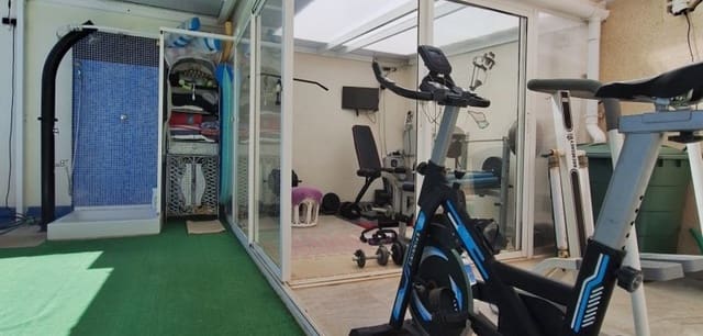 3 soveværelse Villa til salg i Las Filipinas med swimmingpool - € 369.995 (Ref: 9793484)