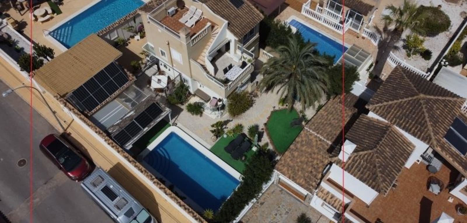 3 soveværelse Villa til salg i Orihuela Costa med swimmingpool - € 369.995 (Ref: 9793484)