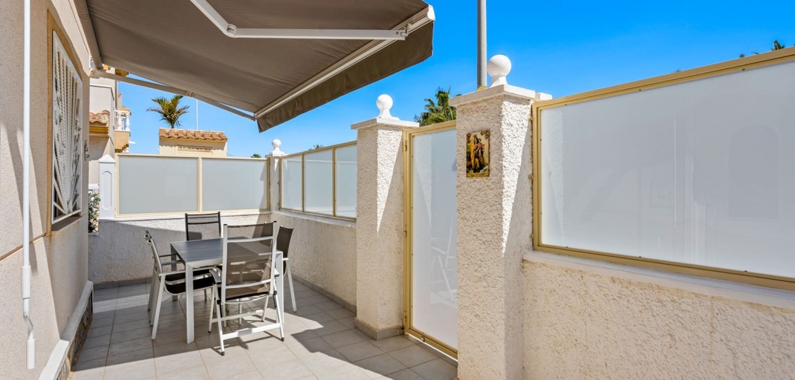 3 makuuhuone Huvila myytävänä paikassa Ciudad Quesada mukana uima-altaan - 239 000 € (Ref: 9793485)