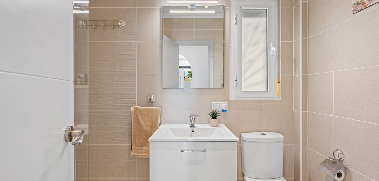 3 makuuhuone Huvila myytävänä paikassa Ciudad Quesada mukana uima-altaan - 239 000 € (Ref: 9793485)