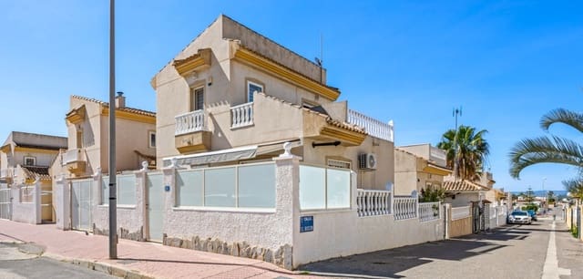 3 slaapkamer Villa te koop in Ciudad Quesada, Rojales met zwembad - € 239.000 (Ref: 9793485)