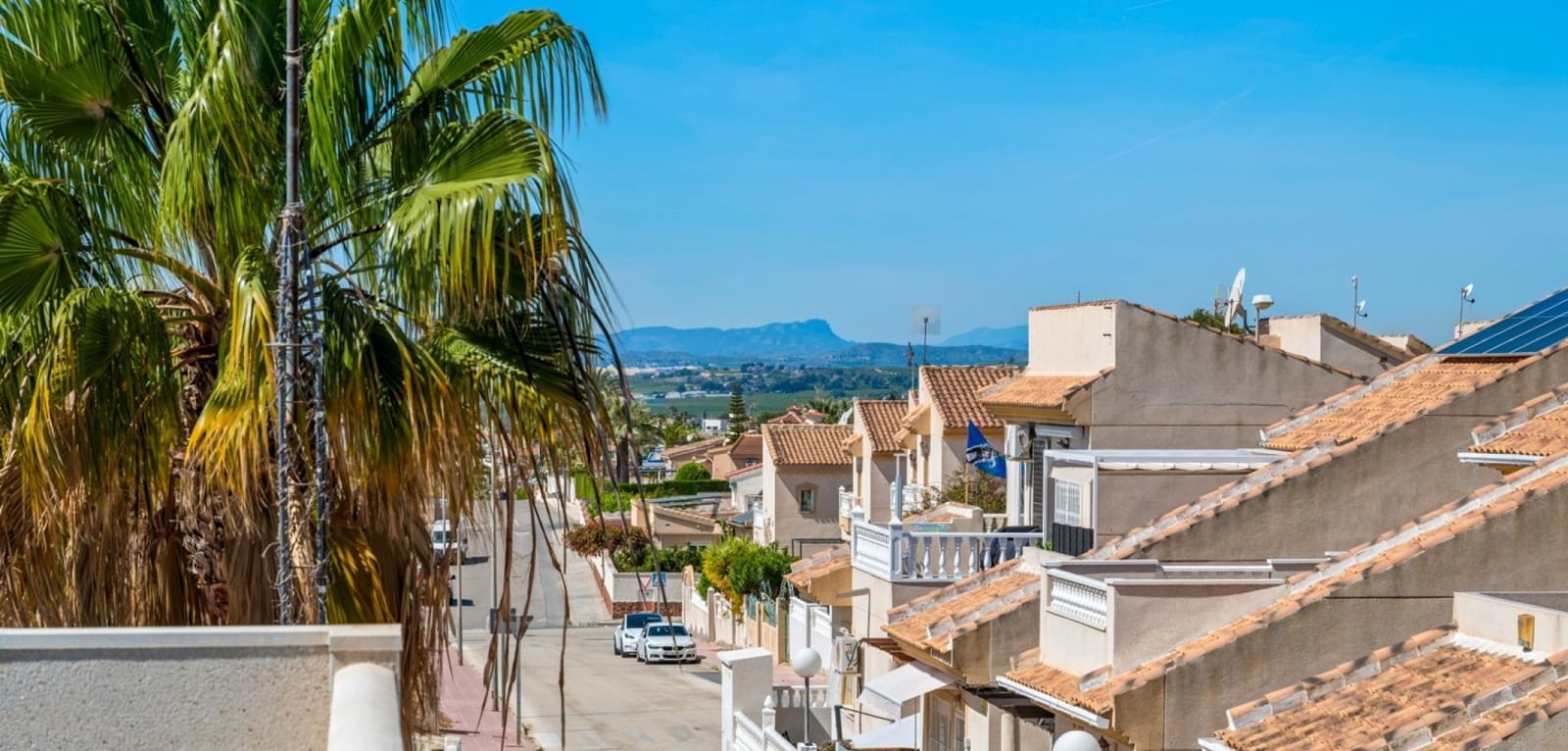 3 makuuhuone Huvila myytävänä paikassa Ciudad Quesada mukana uima-altaan - 239 000 € (Ref: 9793485)