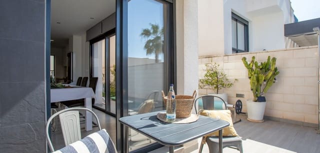 3 soveværelse Villa til salg i Ciudad Quesada, Rojales med swimmingpool - € 395.000 (Ref: 9793486)