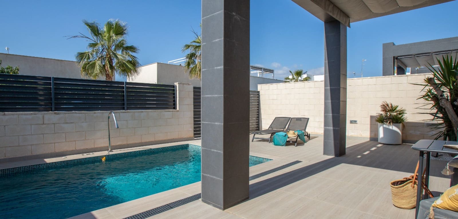 3 sovrum Villa till salu i Ciudad Quesada med pool - 395 000 € (Ref: 9793486)