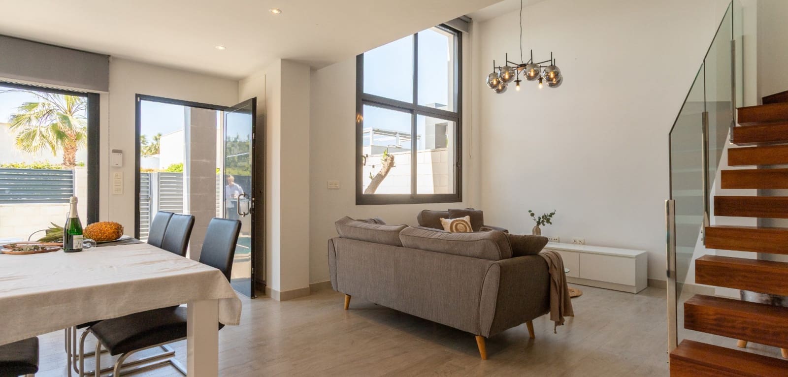 3 sovrum Villa till salu i Ciudad Quesada med pool - 395 000 € (Ref: 9793486)