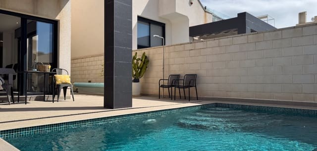 3 soveværelse Villa til salg i Ciudad Quesada, Rojales med swimmingpool - € 395.000 (Ref: 9793486)