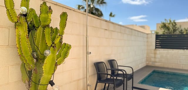 3 soveværelse Villa til salg i Ciudad Quesada, Rojales med swimmingpool - € 395.000 (Ref: 9793486)