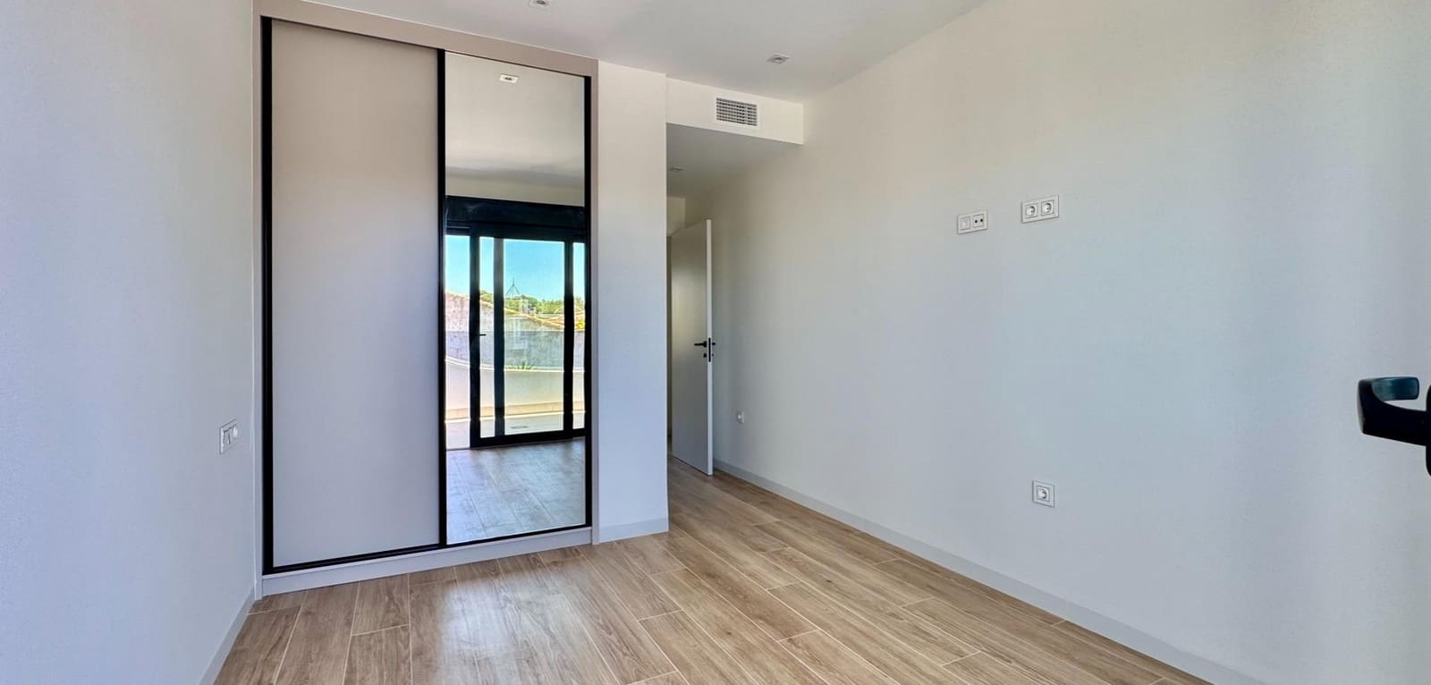 3 makuuhuone Huvila myytävänä paikassa Orihuela Costa mukana uima-altaan - 400 000 € (Ref: 9793487)