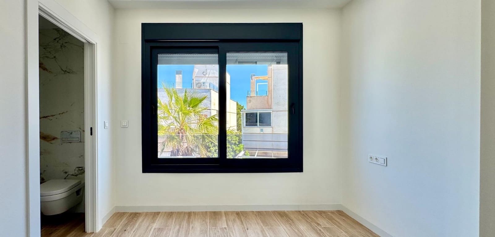 3 makuuhuone Huvila myytävänä paikassa Orihuela Costa mukana uima-altaan - 400 000 € (Ref: 9793487)