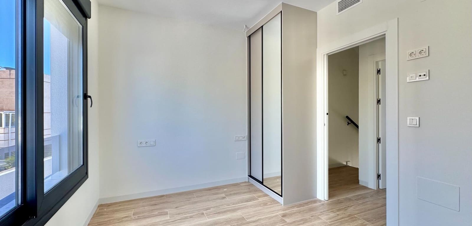 3 makuuhuone Huvila myytävänä paikassa Orihuela Costa mukana uima-altaan - 400 000 € (Ref: 9793487)