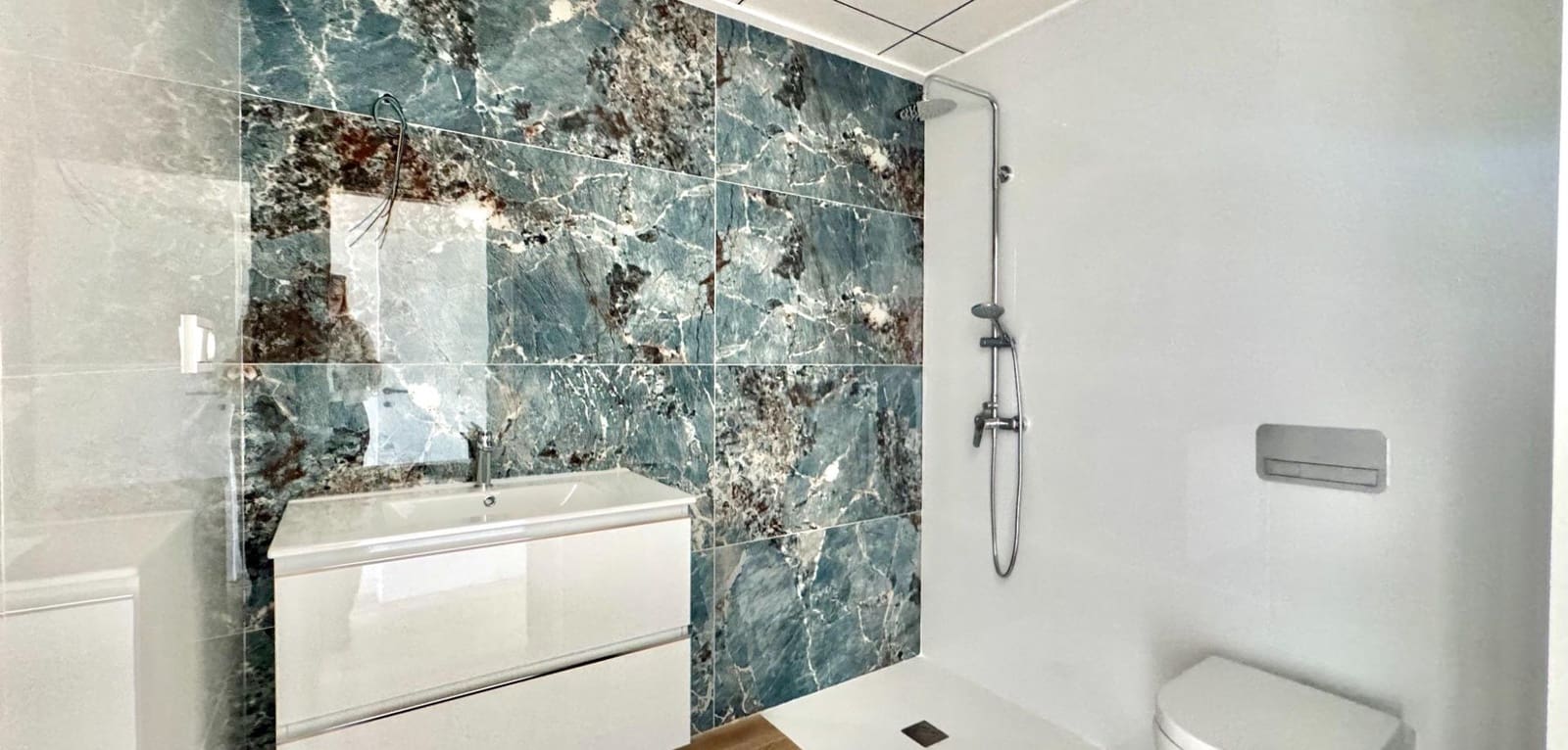 3 makuuhuone Huvila myytävänä paikassa Orihuela Costa mukana uima-altaan - 400 000 € (Ref: 9793487)