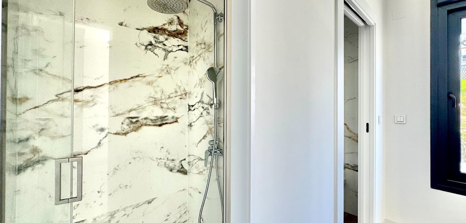 3 makuuhuone Huvila myytävänä paikassa Orihuela Costa mukana uima-altaan - 400 000 € (Ref: 9793487)