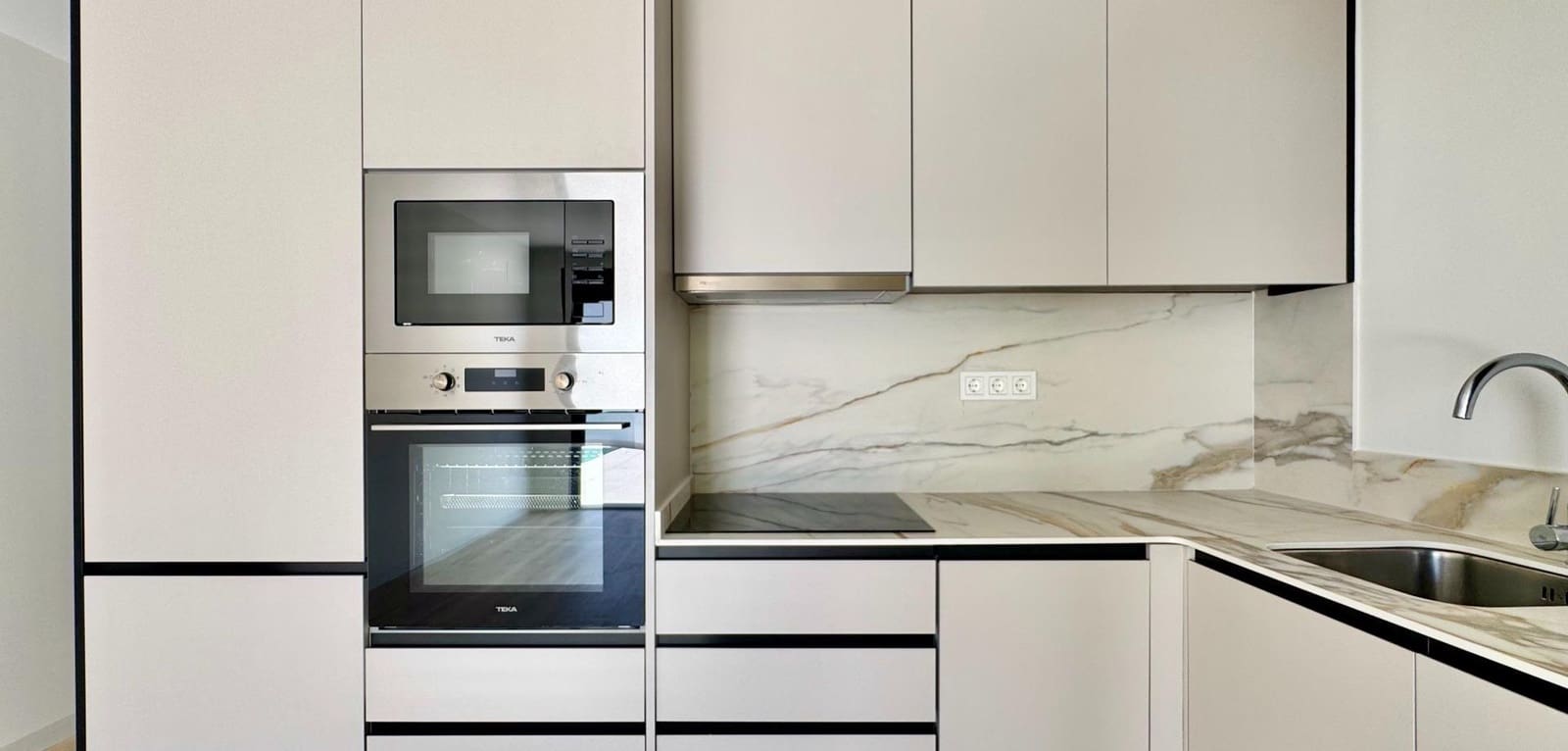 3 makuuhuone Huvila myytävänä paikassa Orihuela Costa mukana uima-altaan - 400 000 € (Ref: 9793487)