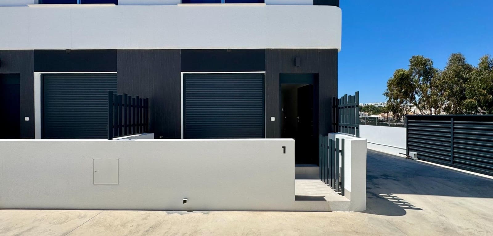 3 makuuhuone Huvila myytävänä paikassa Orihuela Costa mukana uima-altaan - 400 000 € (Ref: 9793487)