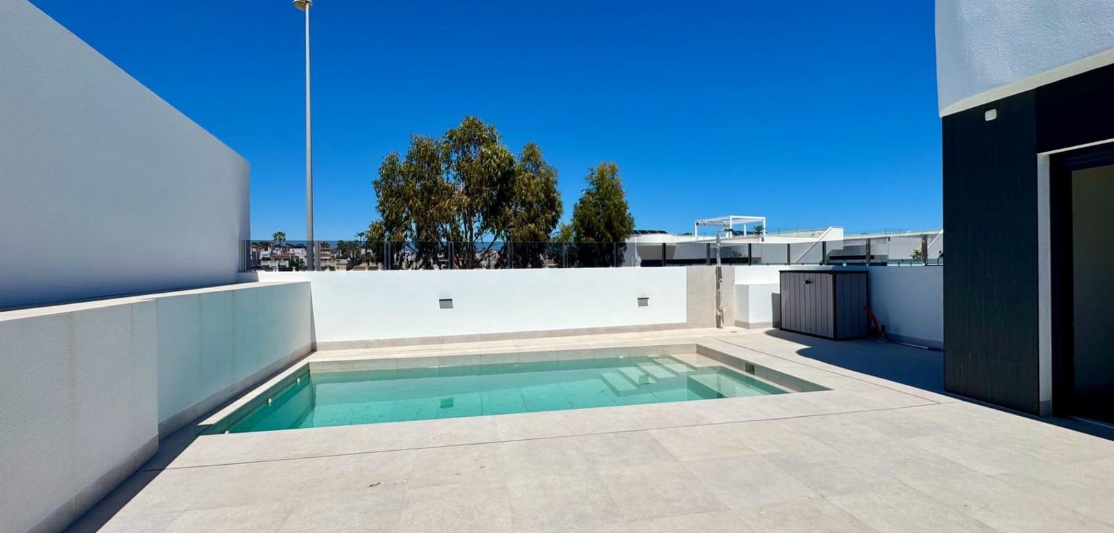 3 makuuhuone Huvila myytävänä paikassa Orihuela Costa mukana uima-altaan - 400 000 € (Ref: 9793487)