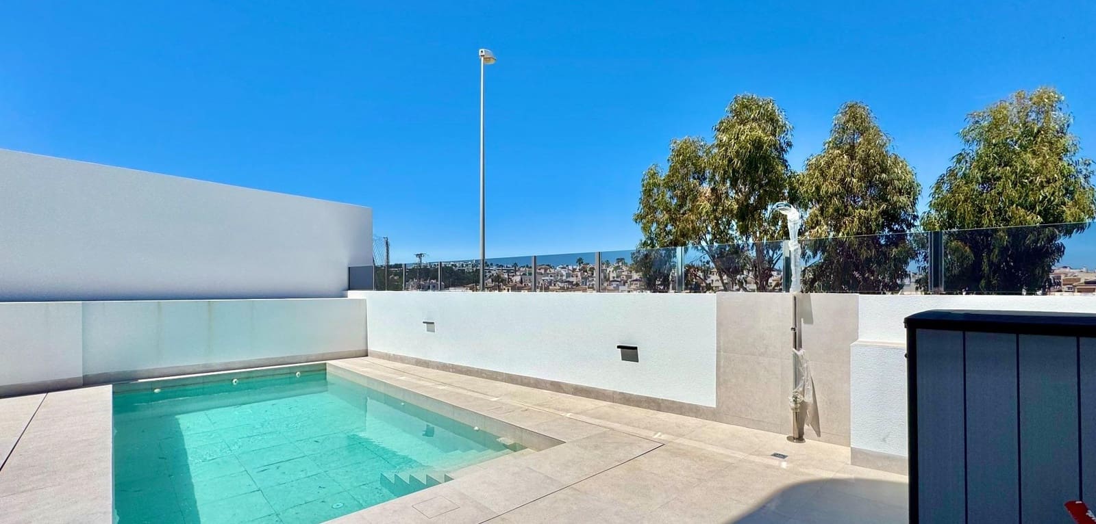 3 makuuhuone Huvila myytävänä paikassa Orihuela Costa mukana uima-altaan - 400 000 € (Ref: 9793487)