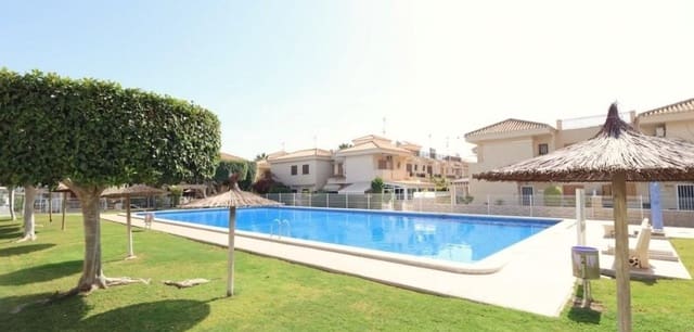 2 chambre Appartement à vendre à Playa Flamenca, Orihuela avec piscine - 179 000 € (Ref: 9795079)