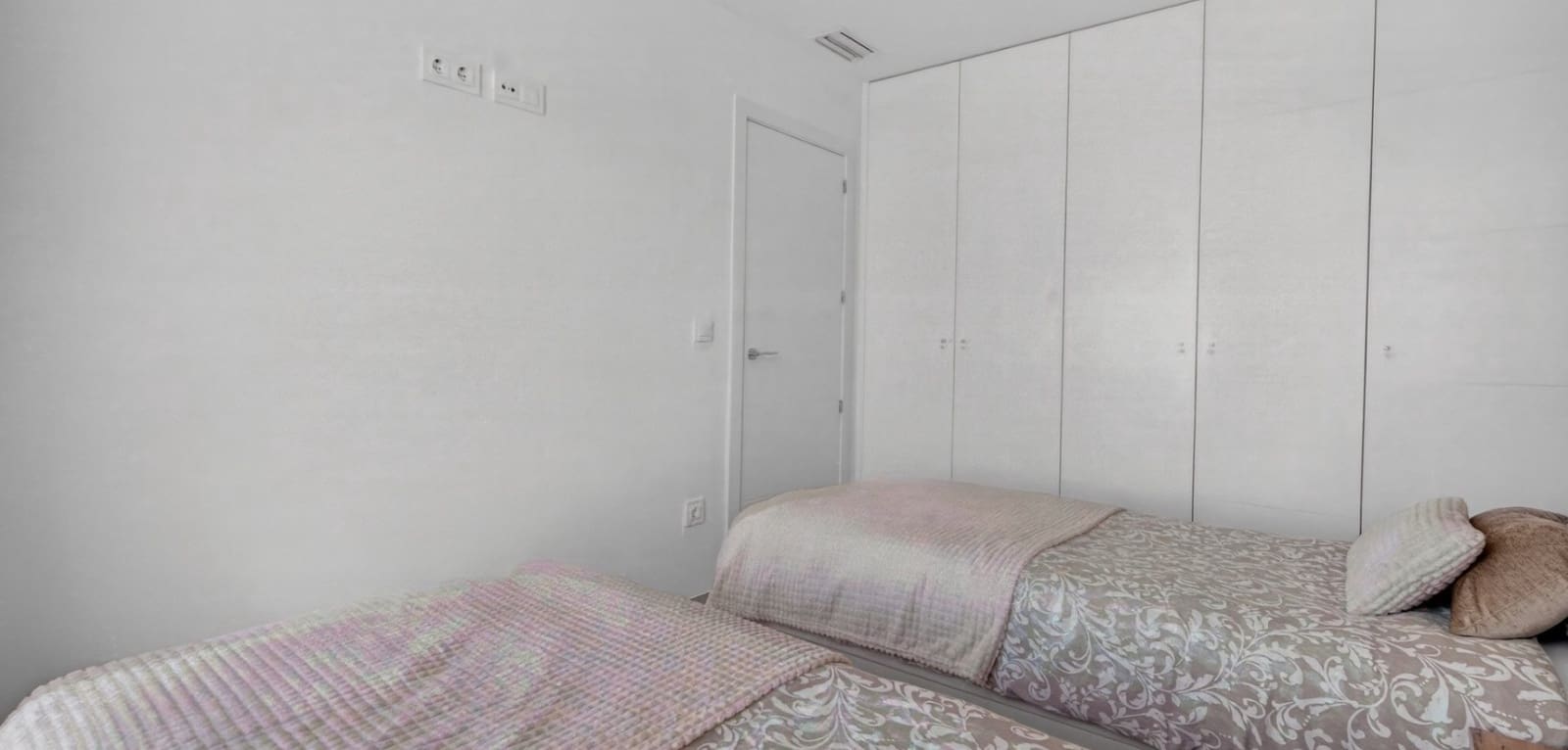 4 quarto Moradia para venda em Orihuela Costa com piscina - 519 000 € (Ref: 9797466)