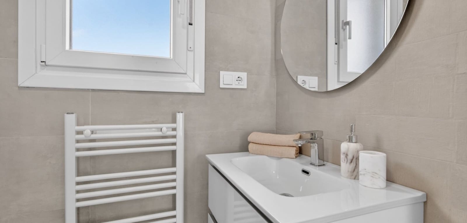 4 quarto Moradia para venda em Orihuela Costa com piscina - 519 000 € (Ref: 9797466)