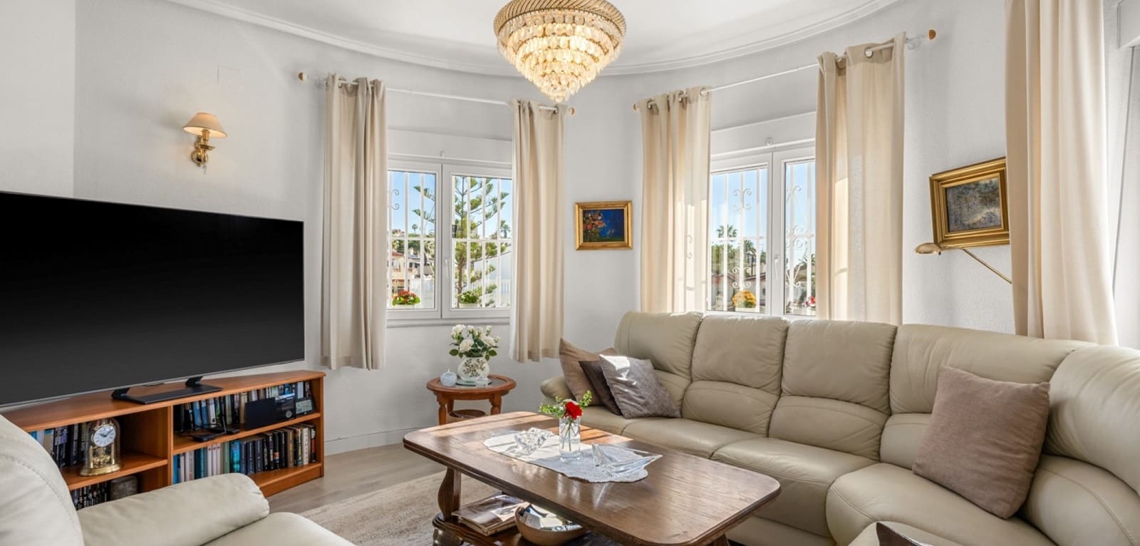 3 bedroom Villa for sale in Ciudad Quesada - € 495,000 (Ref: 9797467)