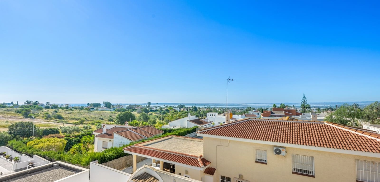 3 bedroom Villa for sale in Ciudad Quesada - € 495,000 (Ref: 9797467)