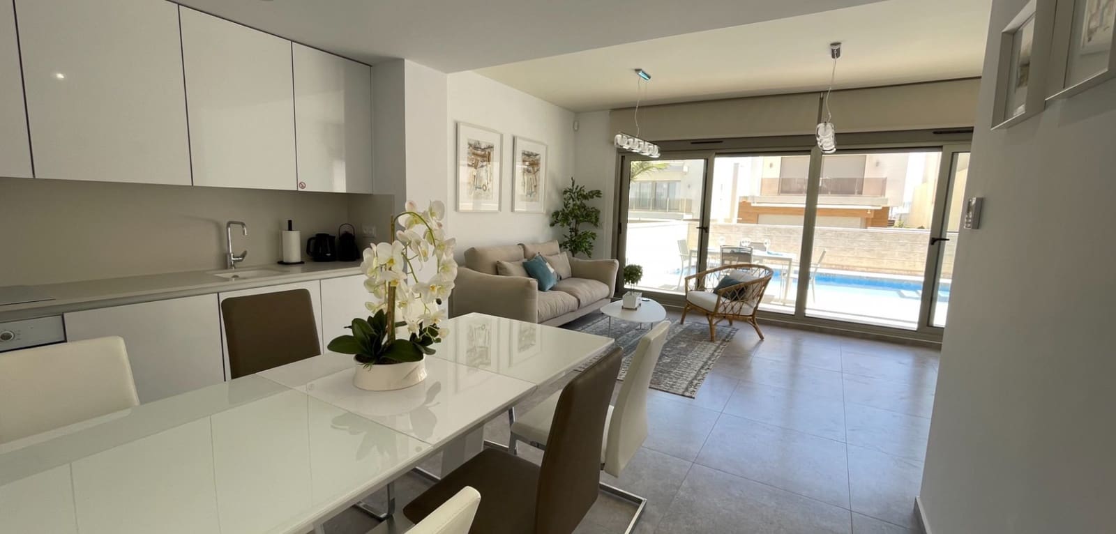 3 soverom Villa til salgs i Villamartin med svømmebasseng - € 525 000 (Ref: 9800738)