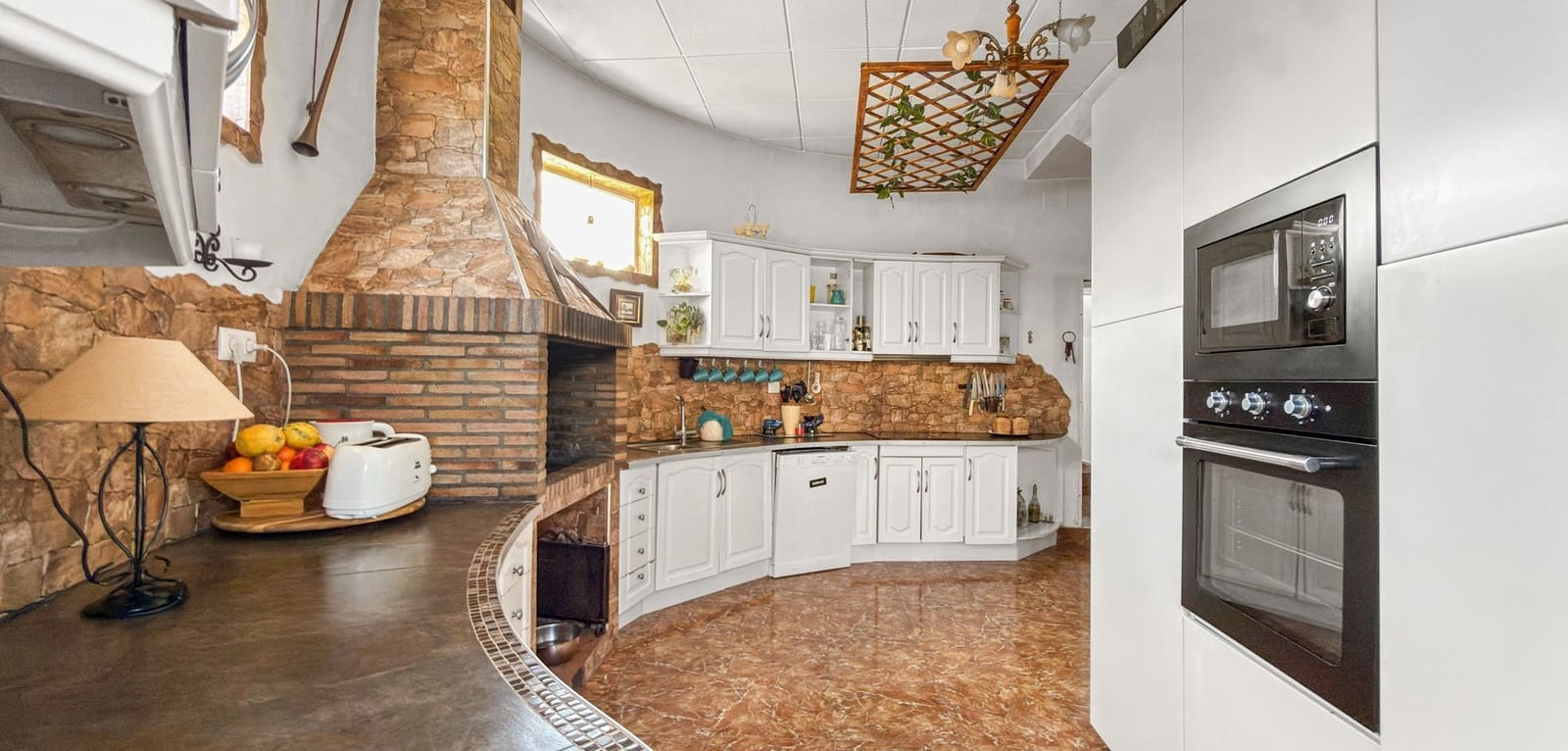 7 bedroom Villa for sale in Ciudad Quesada with pool - € 1,299,000 (Ref: 9804845)