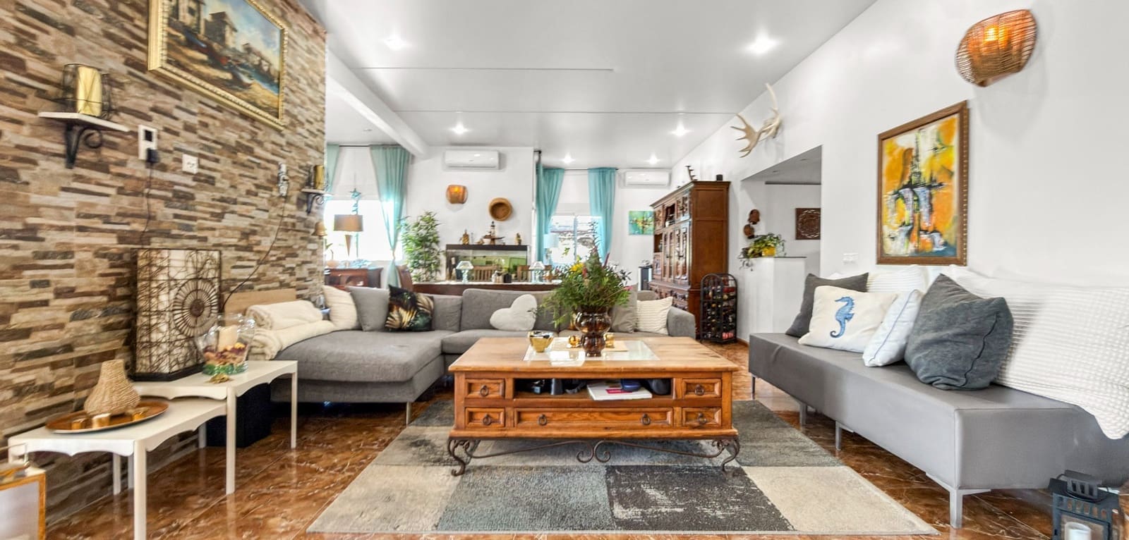 7 bedroom Villa for sale in Ciudad Quesada with pool - € 1,299,000 (Ref: 9804845)