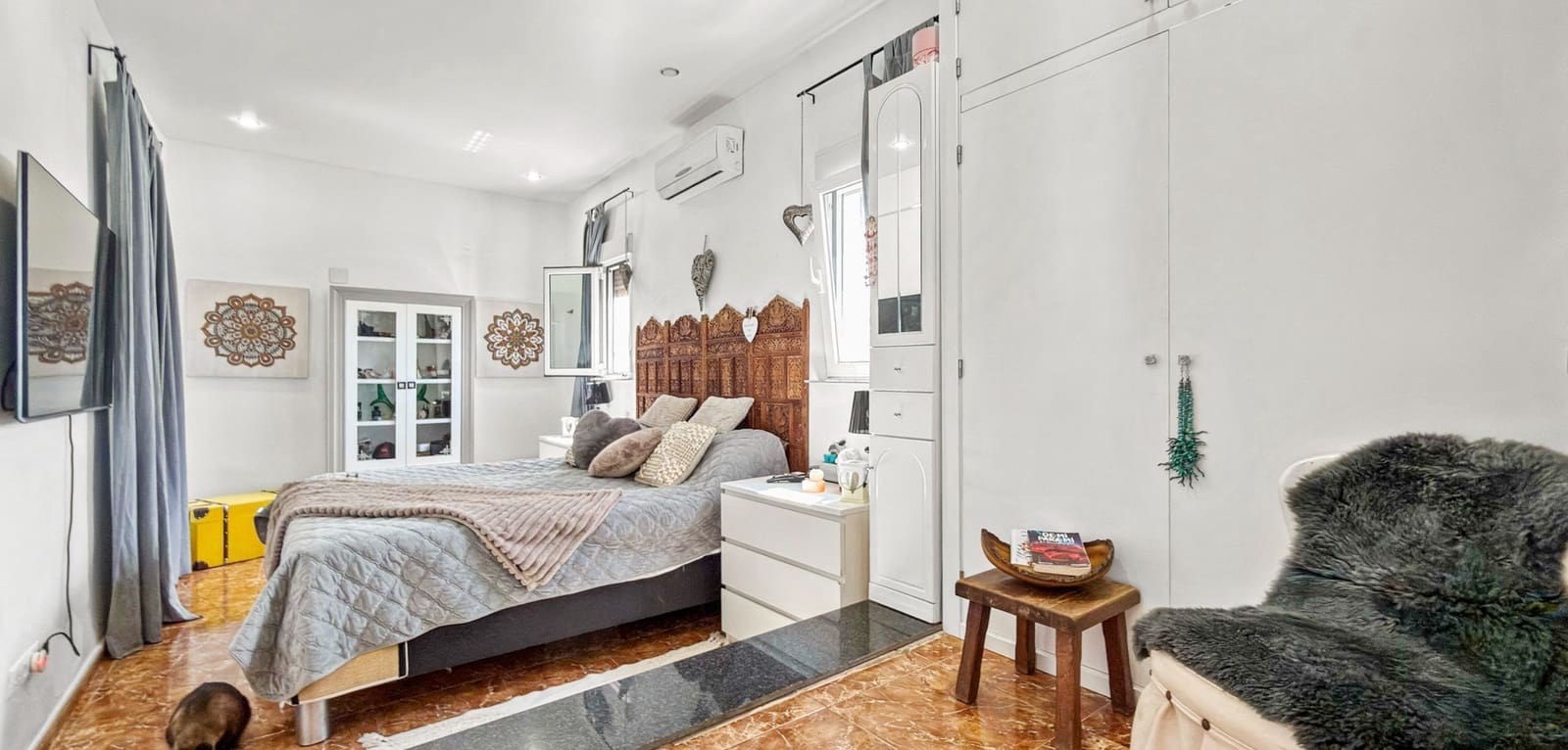 7 bedroom Villa for sale in Ciudad Quesada with pool - € 1,299,000 (Ref: 9804845)