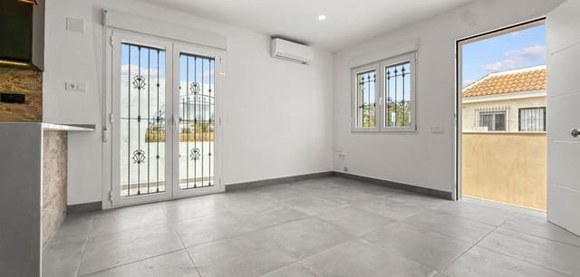 2 sovrum Bungalow till salu i Los Narejos, Los Alcázares med pool - 220 000 € (Ref: 9808575)