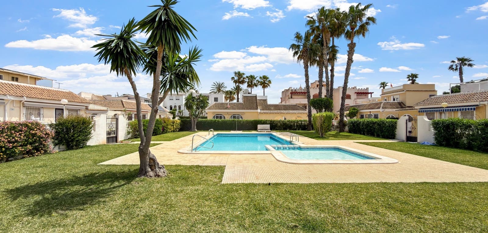 2 sovrum Bungalow till salu i Los Narejos med pool - 220 000 € (Ref: 9808575)