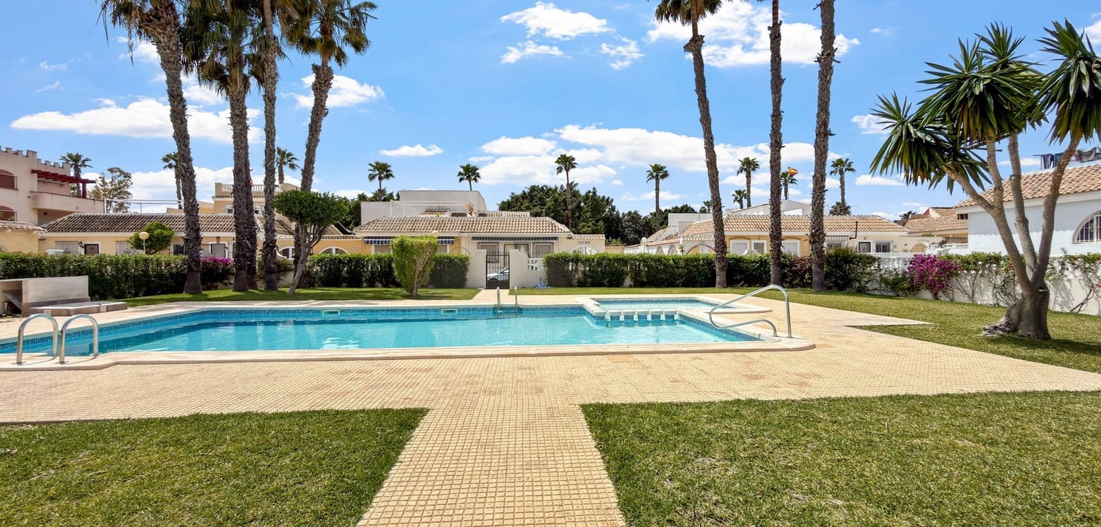 2 sovrum Bungalow till salu i Los Narejos med pool - 220 000 € (Ref: 9808575)