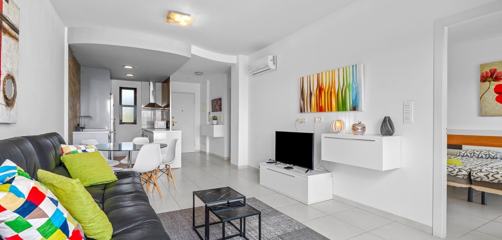 2 bedroom Apartment for sale in La Zenia with pool - € 249,900 (Ref: 9808576)