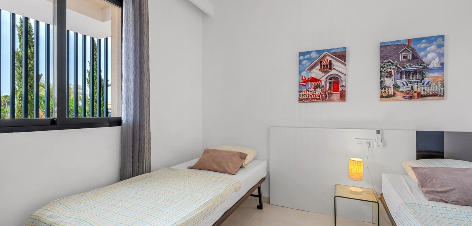 2 bedroom Apartment for sale in La Zenia with pool - € 249,900 (Ref: 9808576)