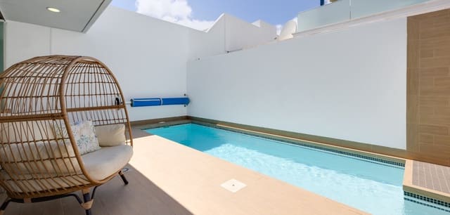 3 Zimmer Villa zu verkaufen in Cabo Roig, Orihuela mit Pool - 420.000 € (Ref: 9813452)