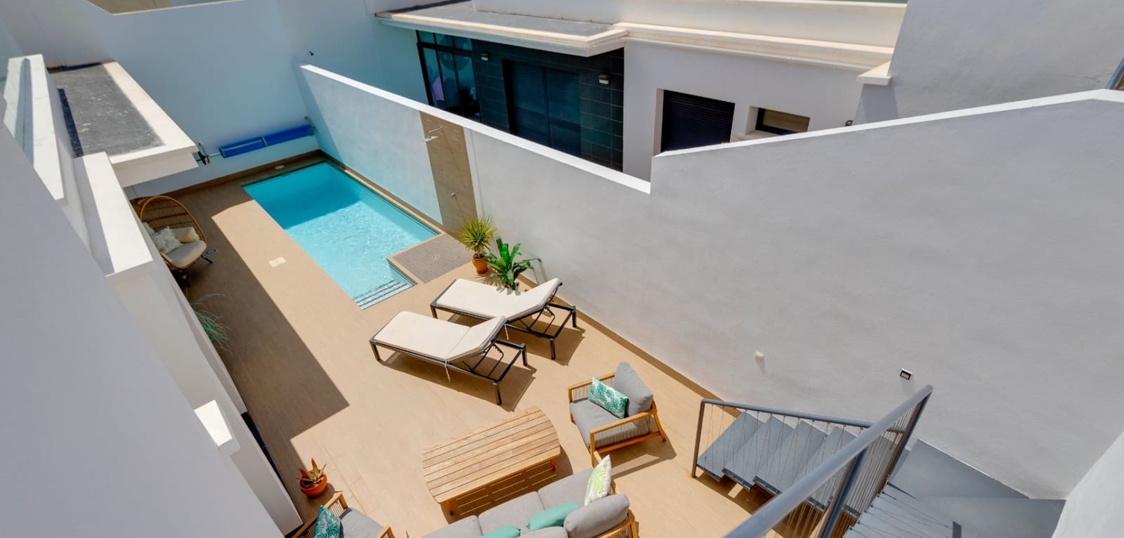 3 Zimmer Villa zu verkaufen in Cabo Roig mit Pool - 420.000 € (Ref: 9813452)