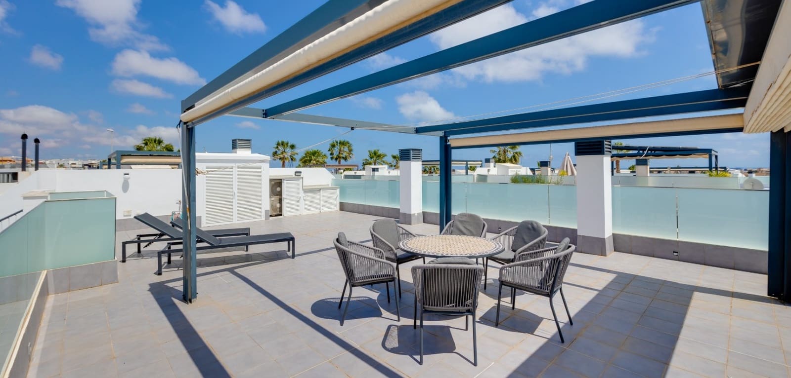 3 Zimmer Villa zu verkaufen in Cabo Roig mit Pool - 420.000 € (Ref: 9813452)