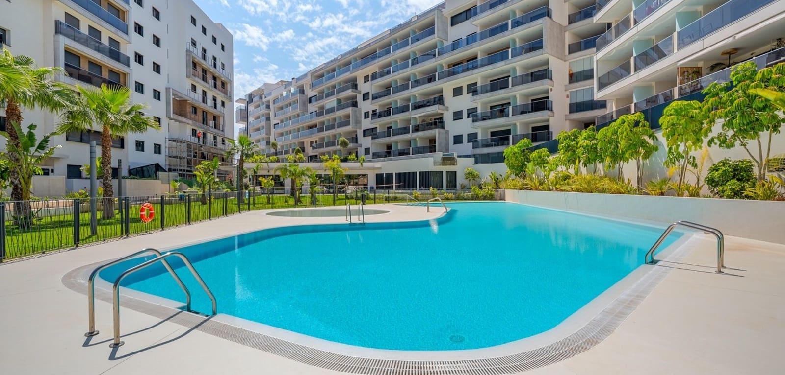 3 soverom Leilighet til salgs i Dehesa de Campoamor med svømmebasseng - € 349 000 (Ref: 9814619)