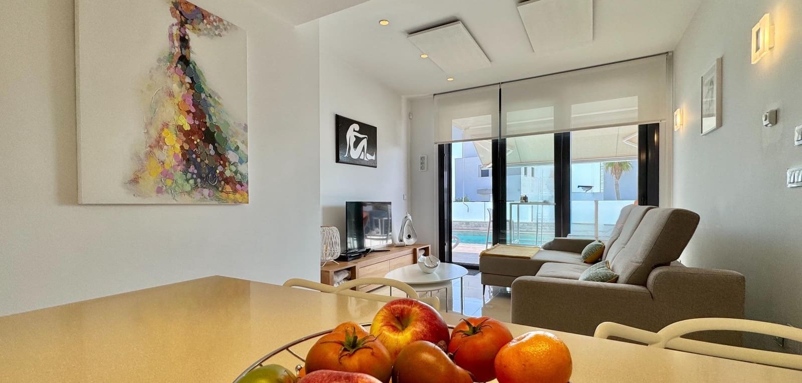 3 Zimmer Villa zu verkaufen in San Miguel de Salinas mit Pool - 399.000 € (Ref: 9814620)