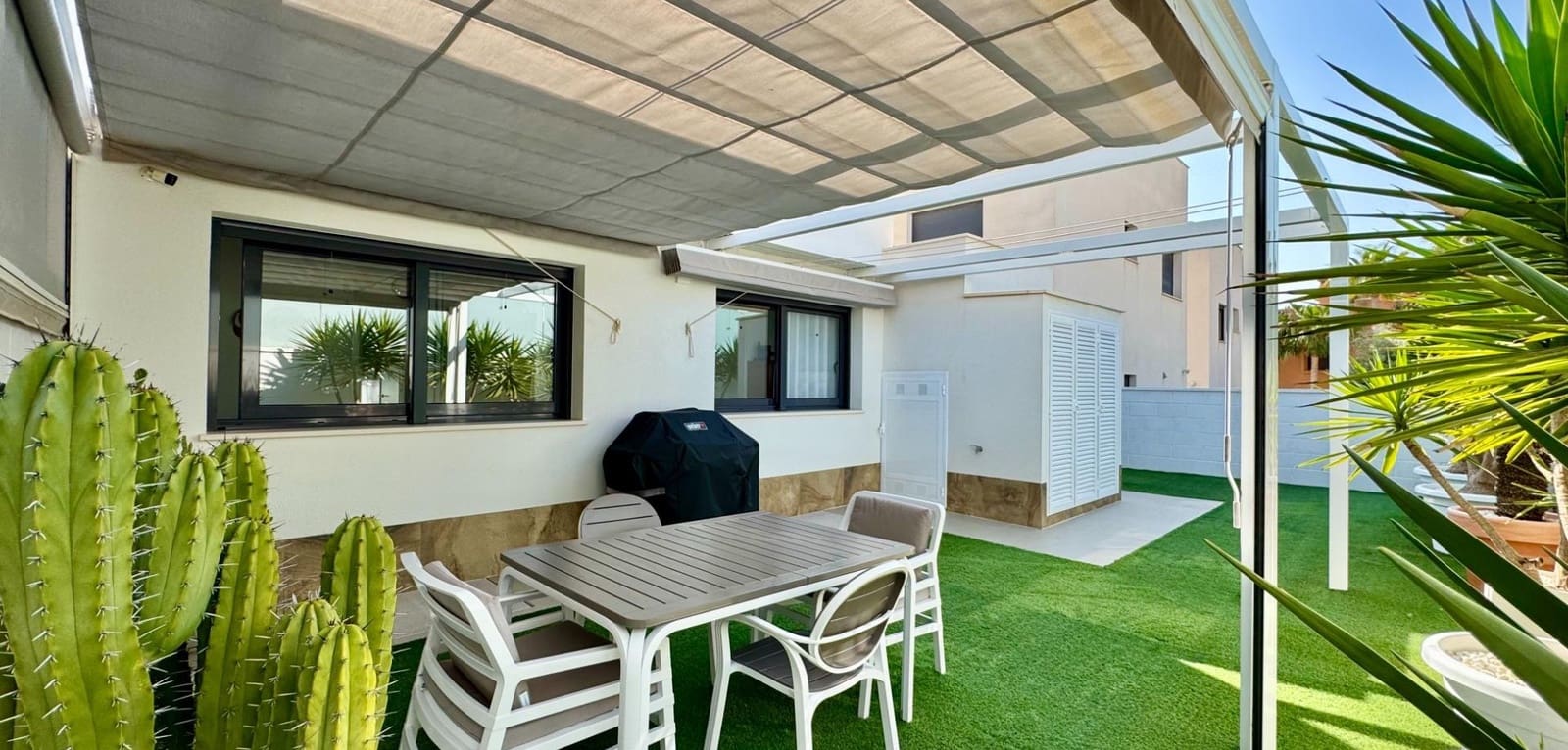 3 Zimmer Villa zu verkaufen in San Miguel de Salinas mit Pool - 399.000 € (Ref: 9814620)