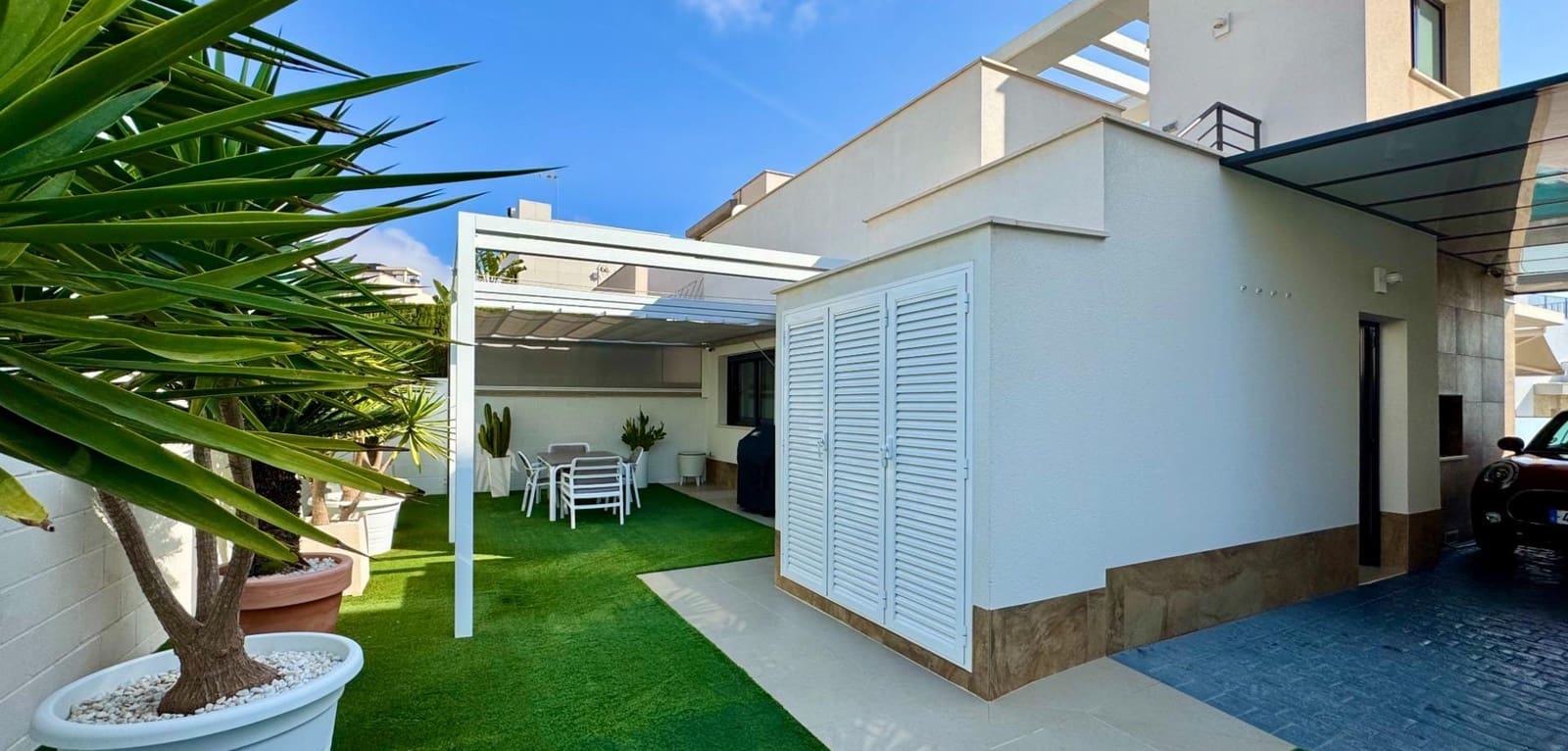 3 Zimmer Villa zu verkaufen in San Miguel de Salinas mit Pool - 399.000 € (Ref: 9814620)