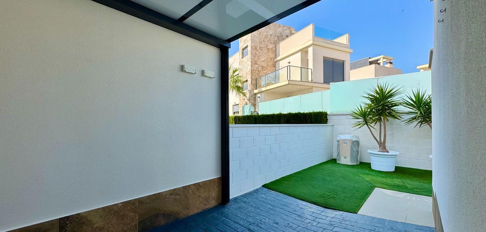 3 Zimmer Villa zu verkaufen in San Miguel de Salinas mit Pool - 399.000 € (Ref: 9814620)