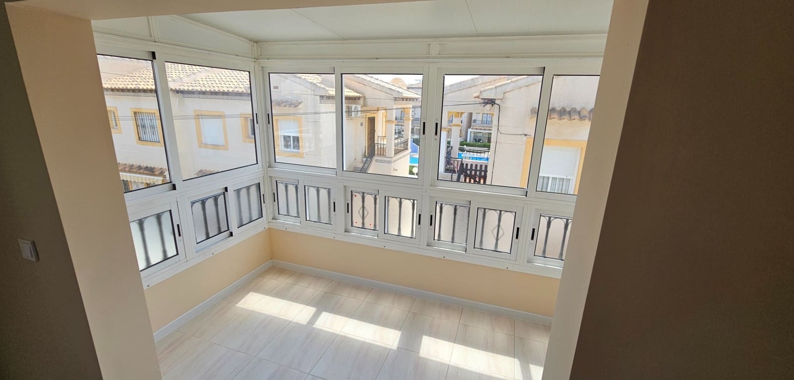 2 soverom Leilighet til salgs i Playa Flamenca med svømmebasseng - € 179 000 (Ref: 9814621)