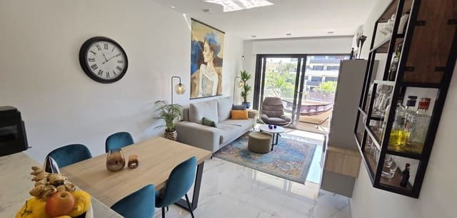 2 sovrum Lägenhet till salu i Los Altos med pool - 289 900 € (Ref: 9814622)